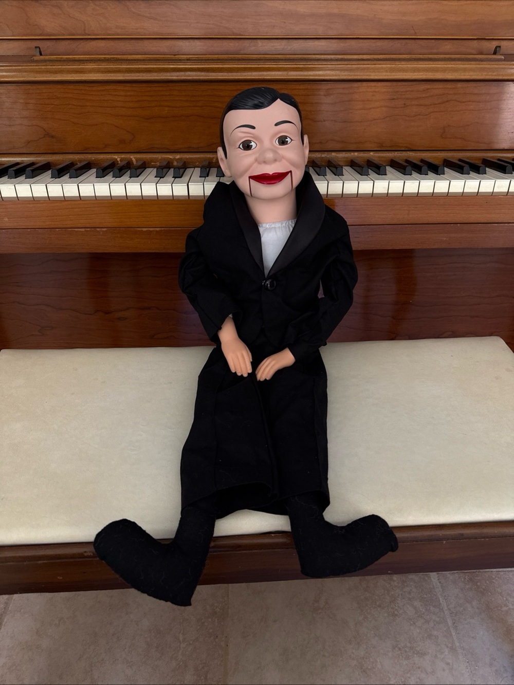 CHARLIE McCARTHY 30" Soft Body Ventriloquist Dummy Doll by Goldberger CM